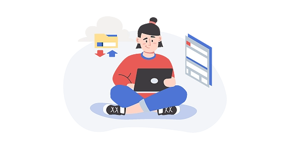 Eine Frau mit einem Kind auf dem Arm schaut auf einen Computer