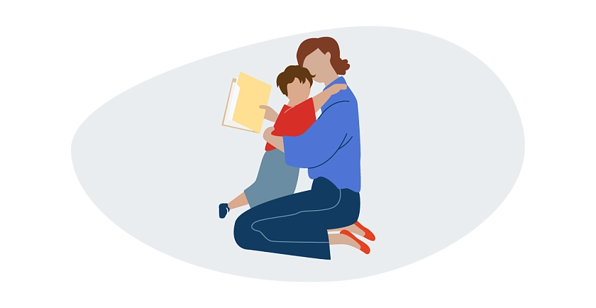 Eine Frau umarmt ein Kind, in der rechten Hand hat sie einen Aktenordner.